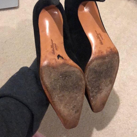 SALVATORE FERRAGAMO HEELS - Picture 5 of 8